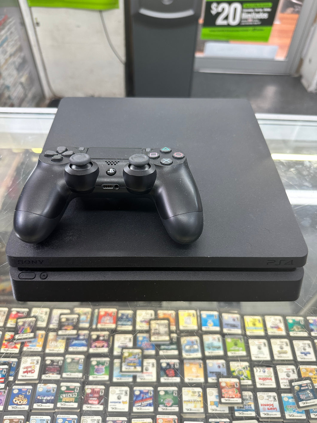 Playstation 4 Slim 1TB Console Pre-owned
