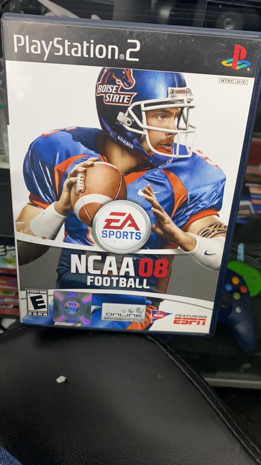 NCAA 08 FOOTBALL PS2 (PRE-OWNED)