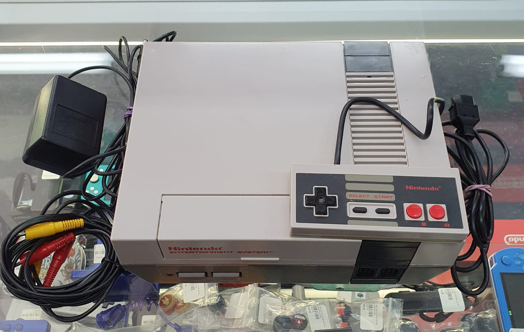 Nintendo Console(PRE-OWNED)