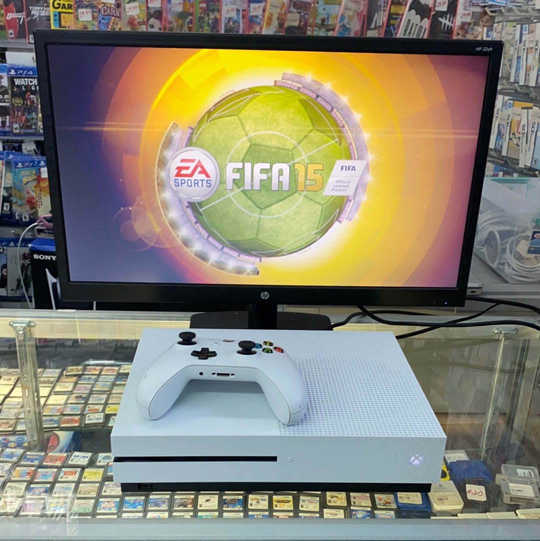 Xbox One S white 1TB pre-owned