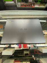 Load image into Gallery viewer, Chromebook ASUS 32GB